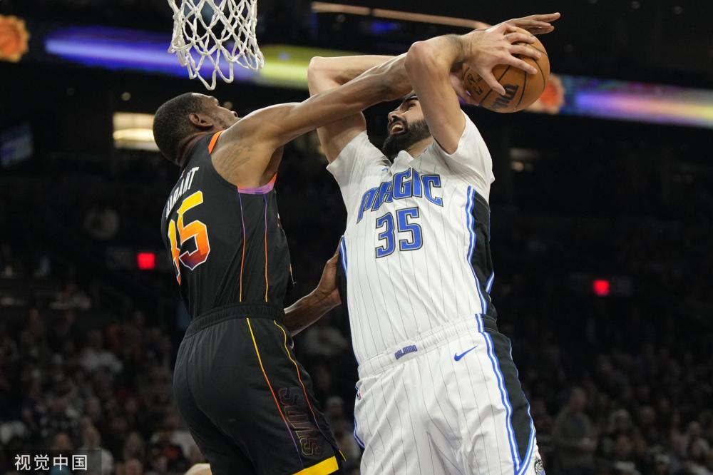 在对阵诺丁 在对阵诺丁